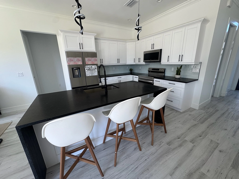 308 Golden Gate BLVD E, NAPLES, FL 34117 - Imagem 4