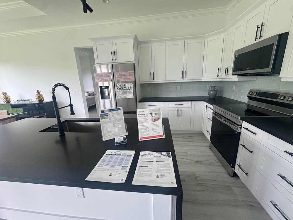 308 Golden Gate BLVD E, NAPLES, FL 34117 - Imagem 11